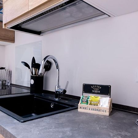 Sarale Apartments ปาแลร์โม ภายนอก รูปภาพ